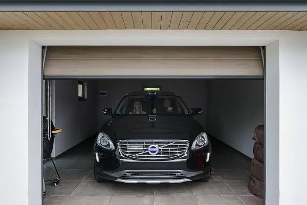 Приведите друга и получите скидку 5% на ворота